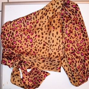 Express small pink leopard print on gold background one shoulder long sleeve top